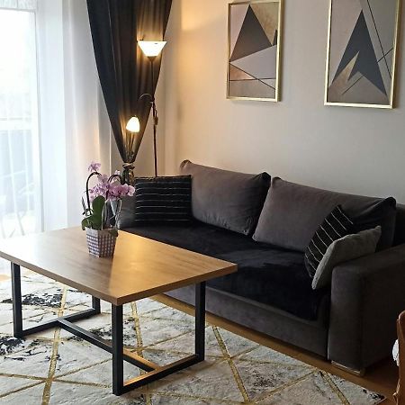 Nova Apartment Sanok Exteriér fotografie
